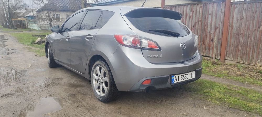 Mazda 3 2009 рік