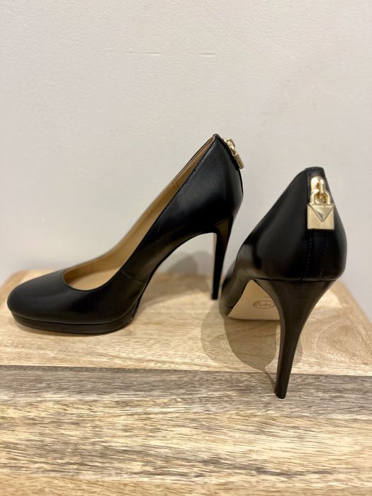 Michael Kors 36 nowe buty na obcasie kłódka skórzane platforma czarne
