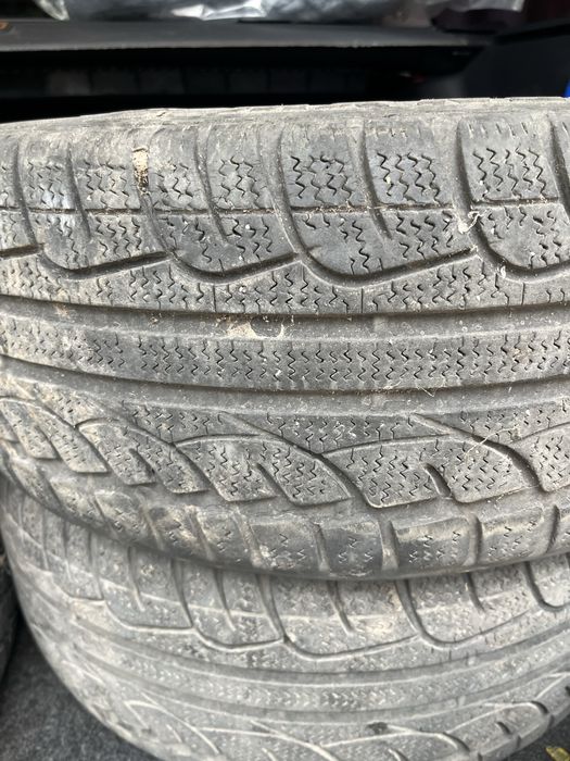 Продам Зимову резину в розмірі R15