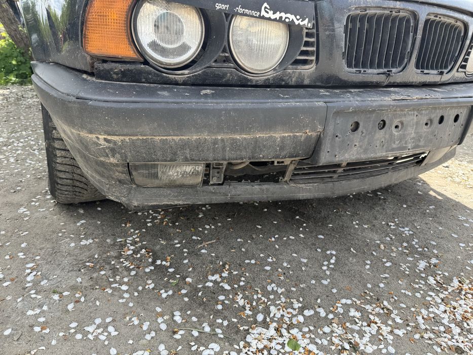 Передній бампер бмв е34 губа Бампер передний седан Разборка BMW HELP