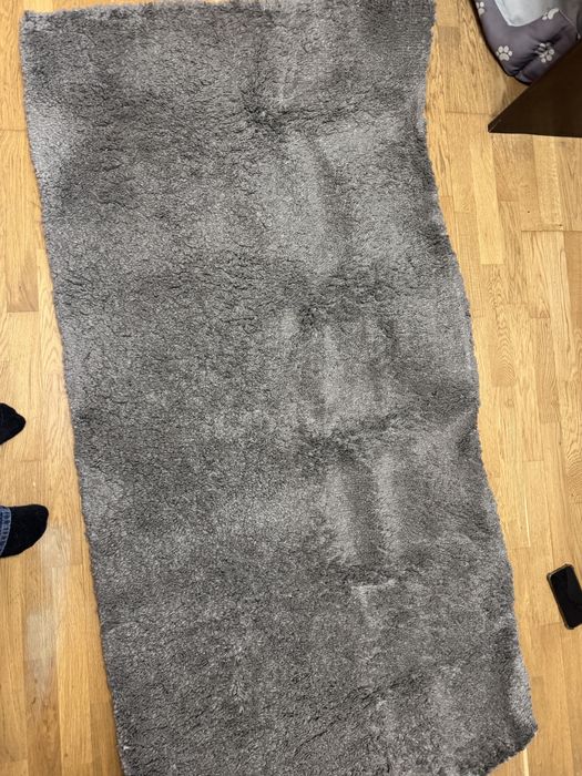 Сірий килим / доріжка 200×100 см, м’який, у хорошому стані
