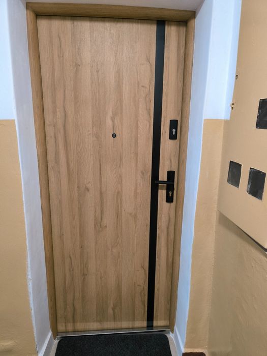 Wymiana drzwi wejściowych