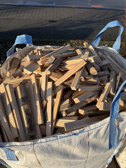 Drewno opalowe opal buk bukowe suche ciete na 20-30 cm dostawa