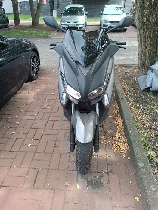 Yamaha x max 125