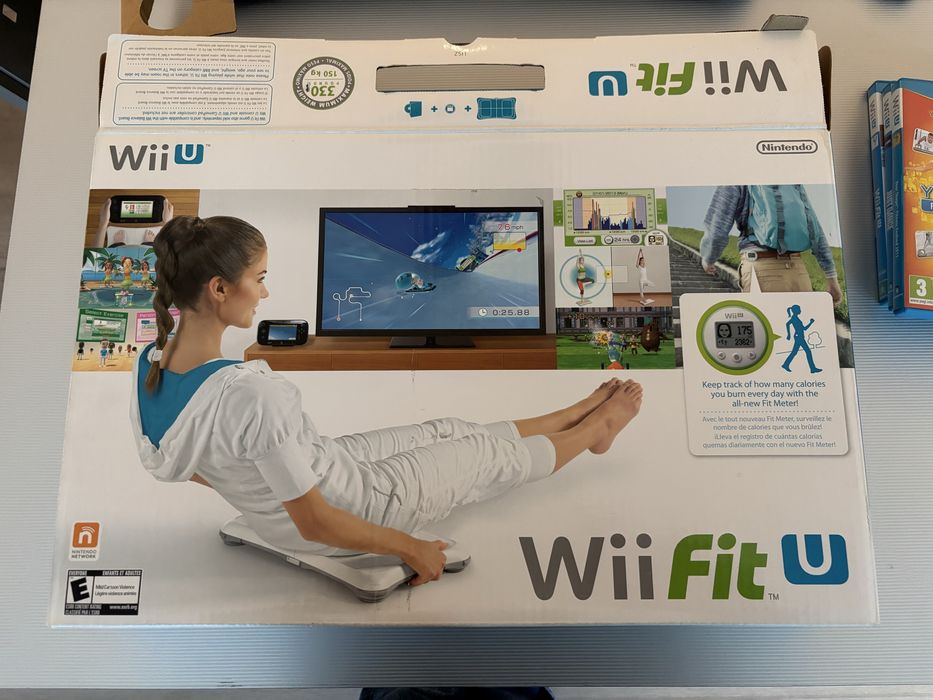 Prancha Nintendo Wi U Fit mais 3 jogos