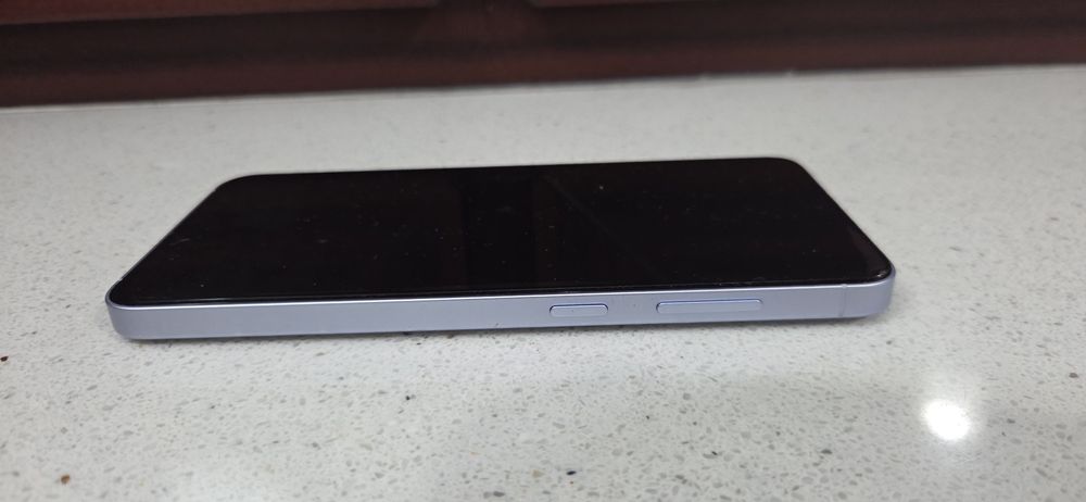 Samsung Galaxy S25 + 12/512gb