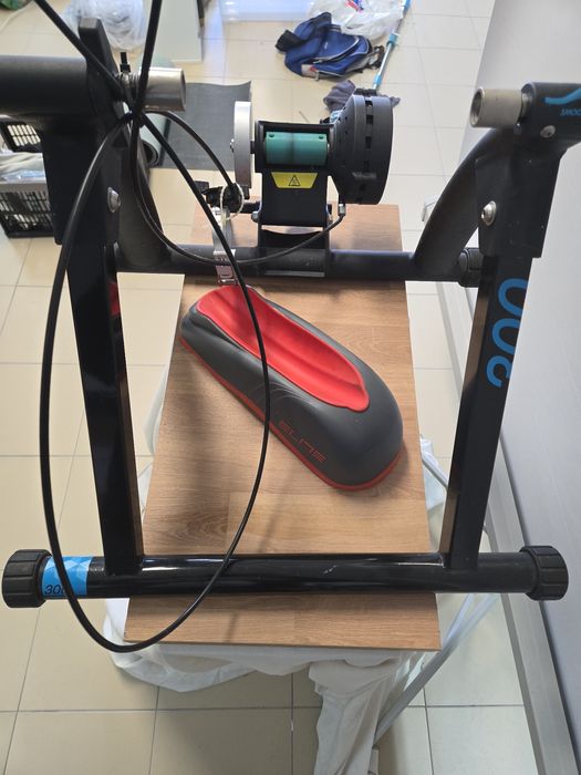 Vendo Rolo de treino bicicleta BTwin 300