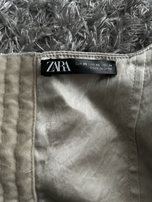 Корсет Zara шовковий.