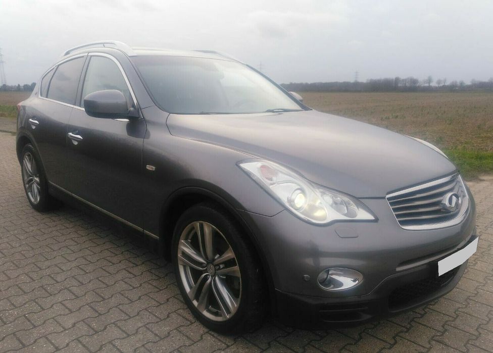 Infiniti EX