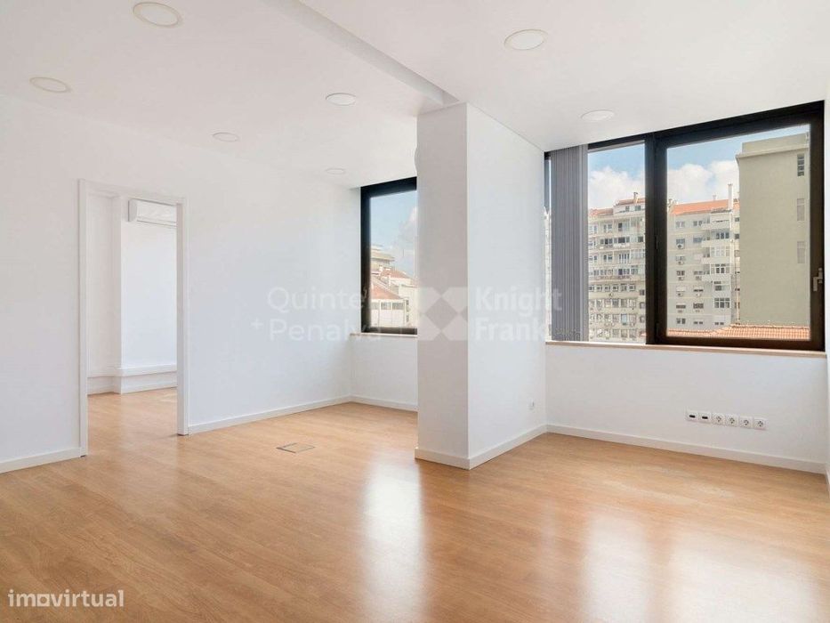 Escritório para arrendamento nas Avenidas Novas