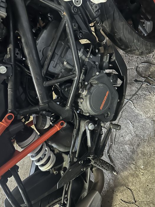 Silnik KTM Duke 125 mały przebieg
