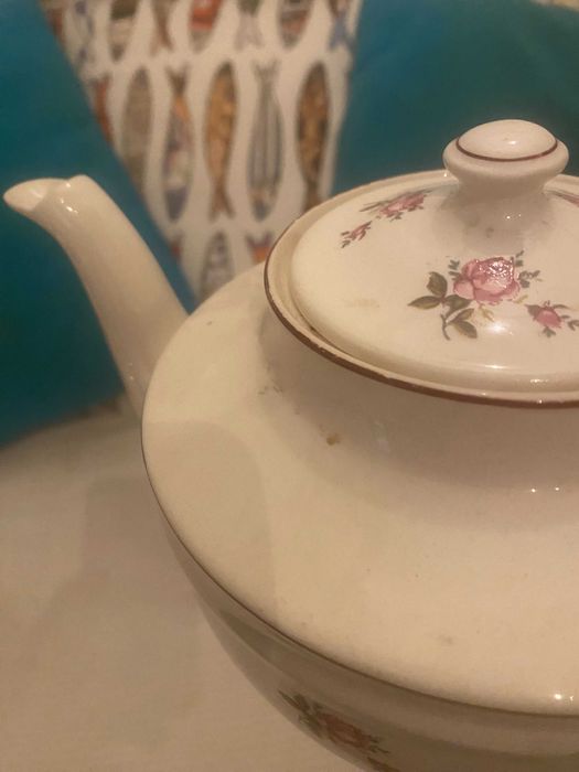 bule antigo da fabrica de loiça de sacavem sacavem