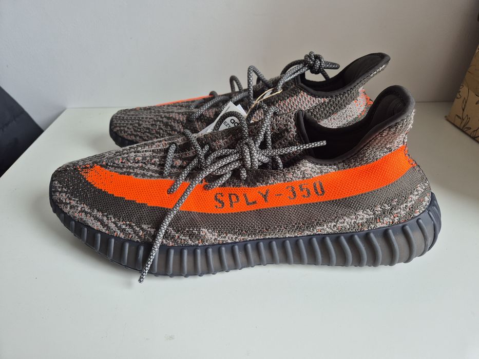 Adidas Yeezy Boost 350 V2 Carbon Beluga HQ7045