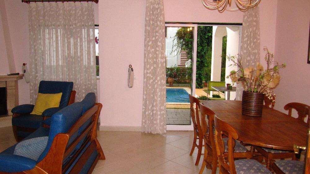 Fantástica vivenda c/ piscina na praia da Falésia Albufeira .