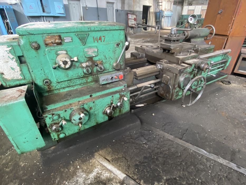 Станок токарный Дип 300