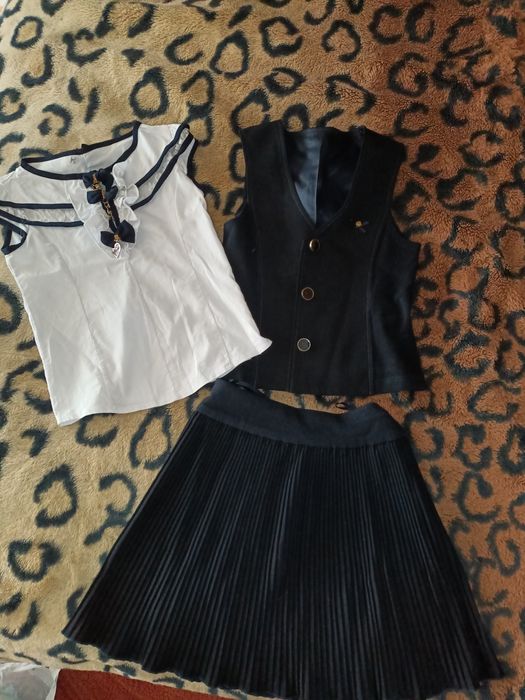 Школьный костюм тройка