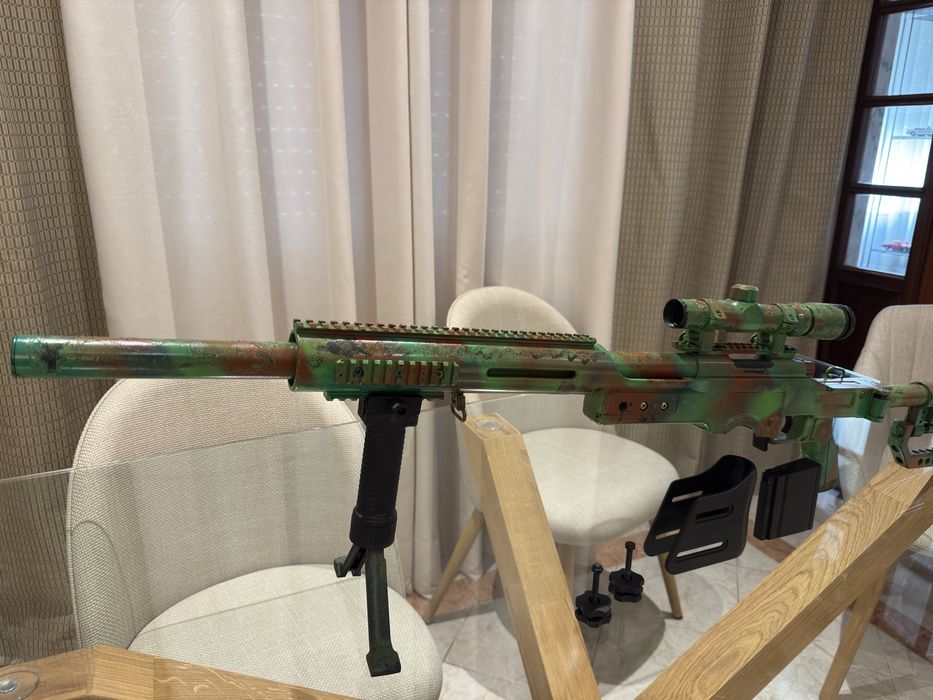 Arma Sniper Airsoft Camuflada