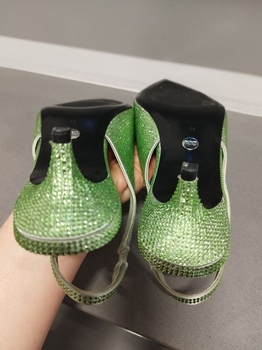 Imprezowe szpilki ZARA!