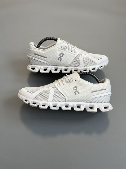 On Cloud 5 Running  42(27см)Cloudnova Cloudmonster