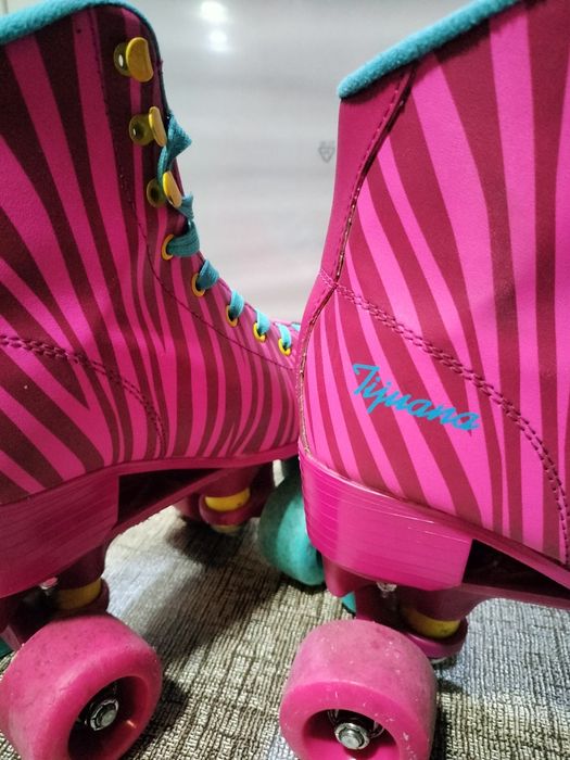 Patins femeninos Tijuana