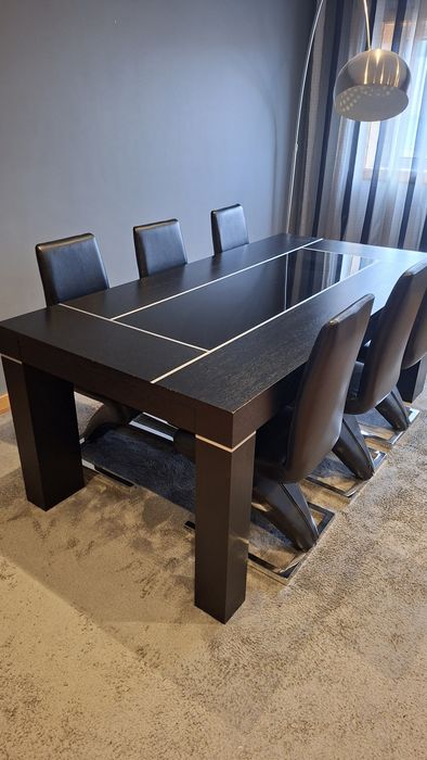 Mesa jantar e aparador - sala jantar