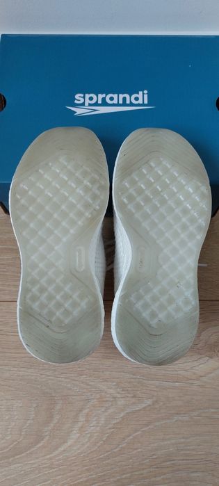R. 32 - Buty sportowe adidasy sneakersy CCC Sprandi