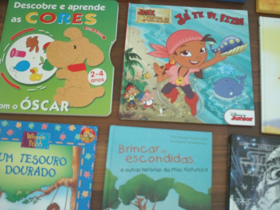 Vários livros em bom estado
