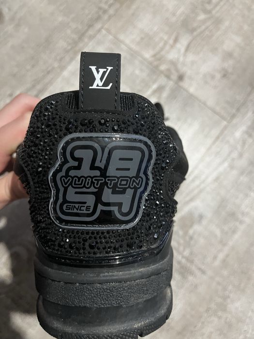 Lv skate swarovski