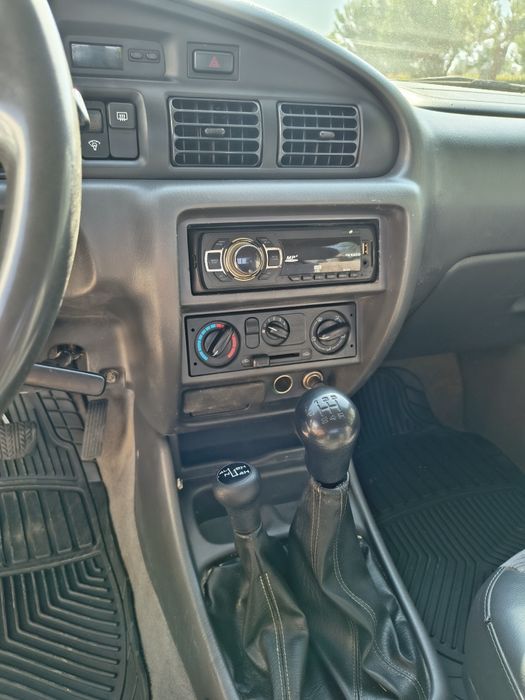 Mazda B 2500 — fotografia 7