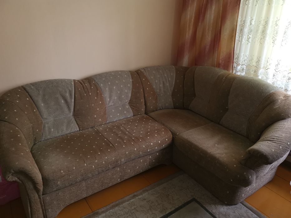 Narożnik z funkcją spania łóżko