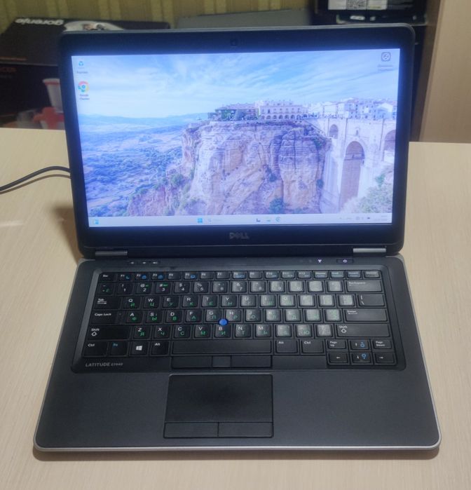 Продам ноутбук Dell Latitude E7440 14"