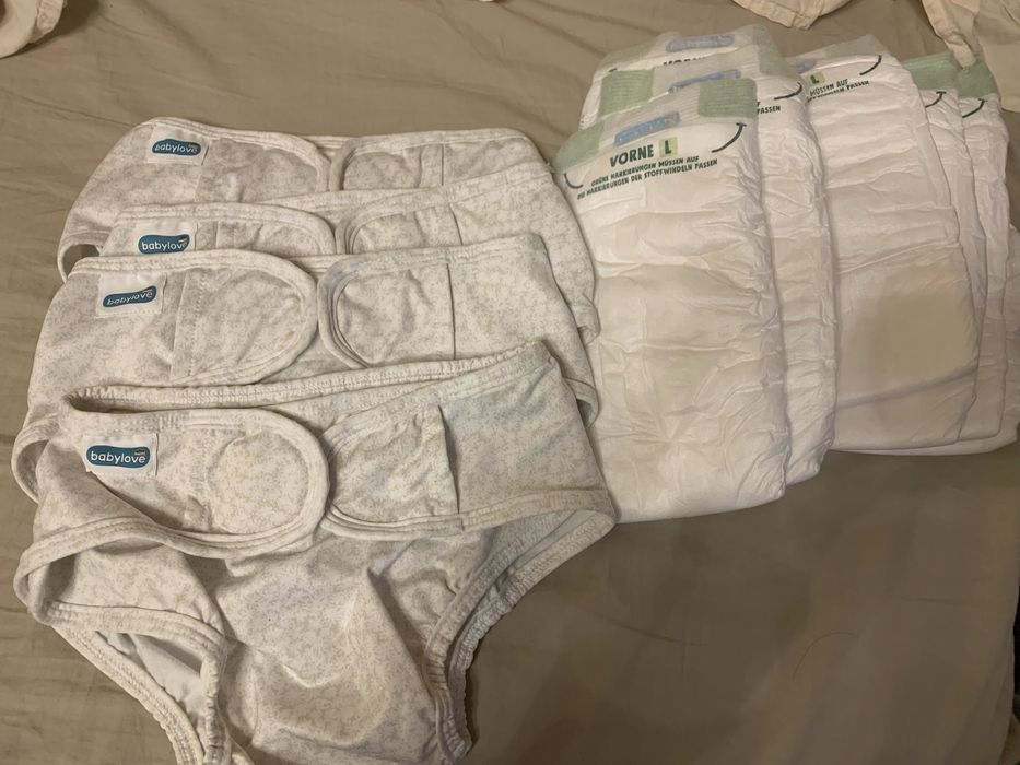 Babylove трусики 4 шт і + 7 памперсів