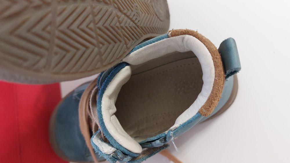 Buty Emel jesienne wiosenne roz 25