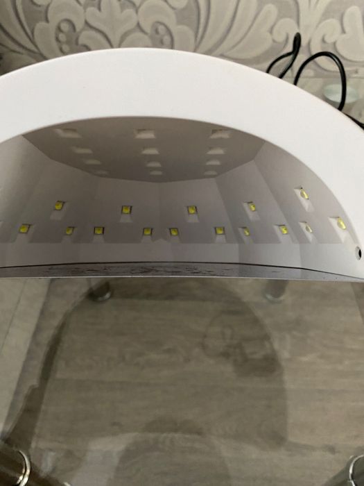 Лампа для маникюра