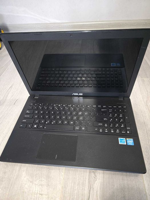 Laptop Asus D550CA