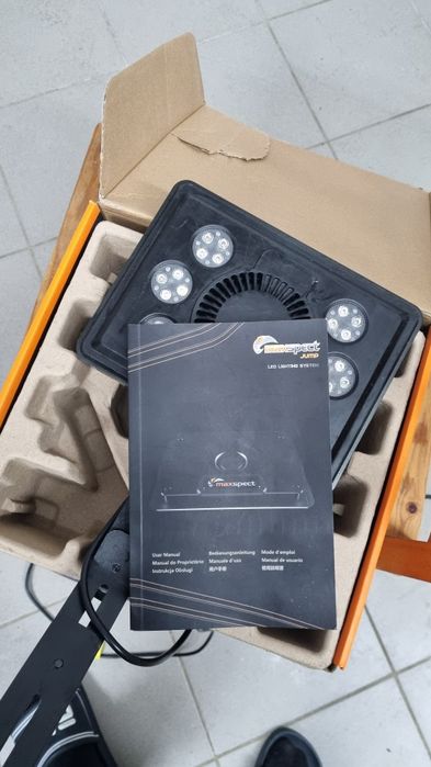 Sprzedam lampe maxspect mjl165 do akwarium morskiego
