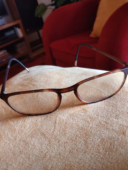 Óculos Silhuette como novos