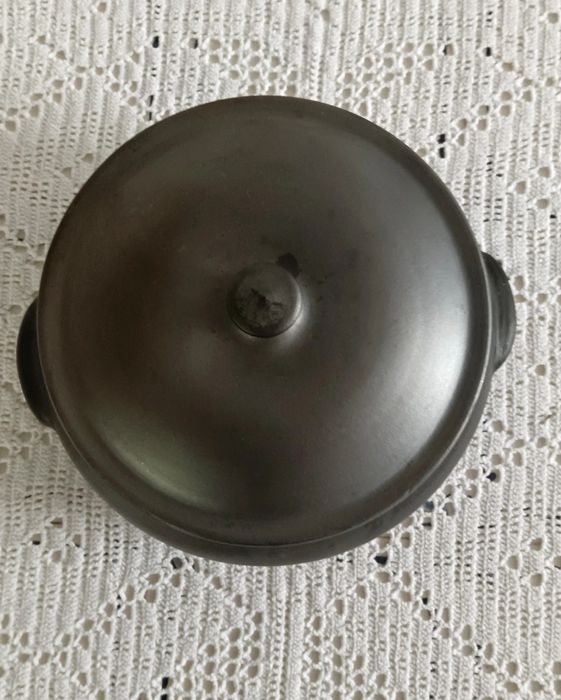 Panela de louça preta