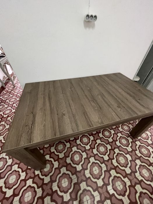 Mesa Extensivel Arezzo + Vitrine