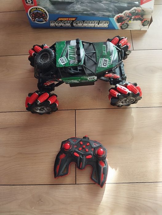 Auto terenowe zdalnie sterowane