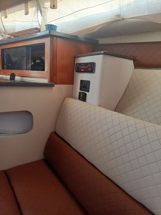 Łódź Bayliner 2355