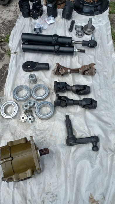 Балка львівський погрузчик автопогрущик навантажувач запчастини