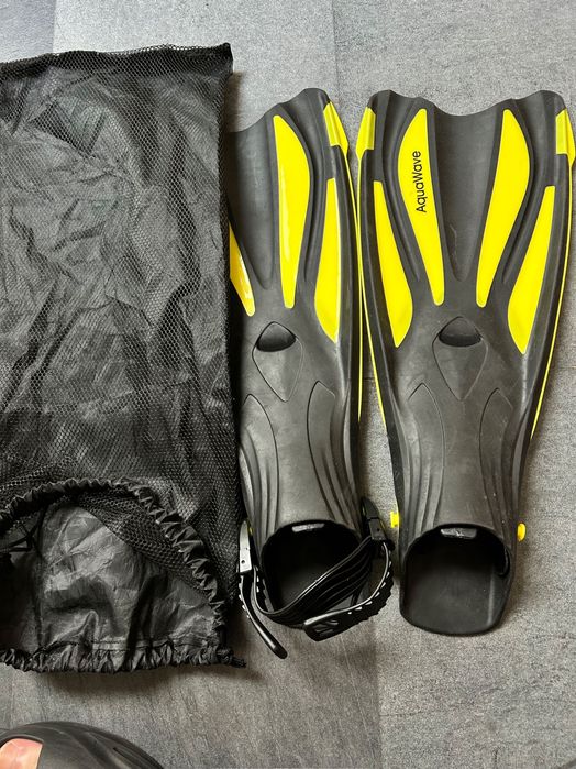 Płetwy  42-44 regulowane treningowe Swift yellow do nurkowania