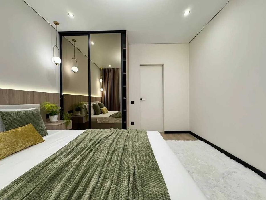 Унікальна 2-кімнатна квартира у ЖК Долішній з патіо!