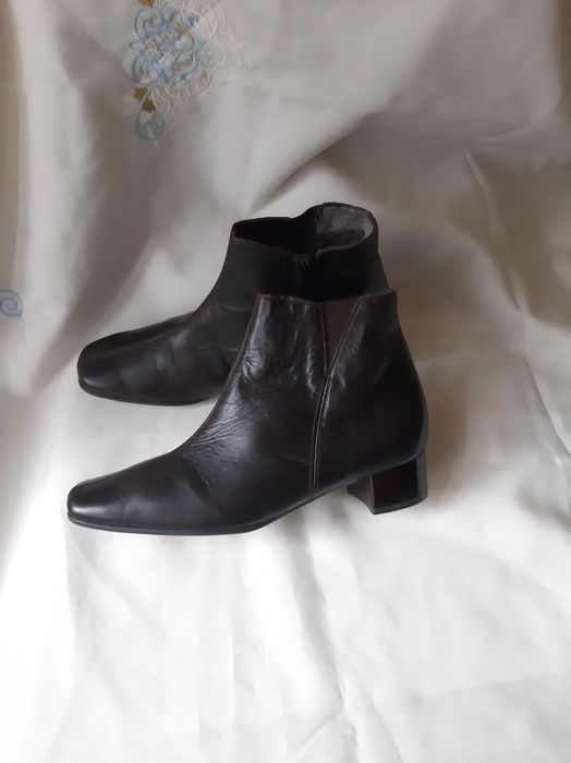 Нові шкіряні  черевики 38-39р. Німеччина.