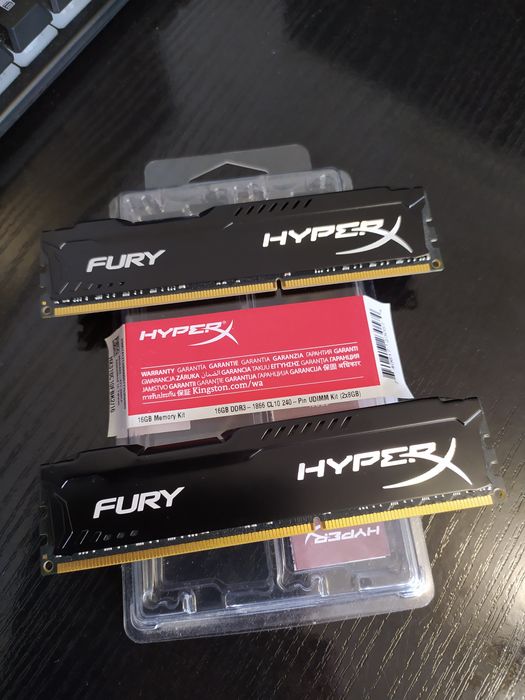 ОЗУ HyperX DDR3 16GB (2x8GB) 1866MHz FURY Black (HX318C10FBK2/16)