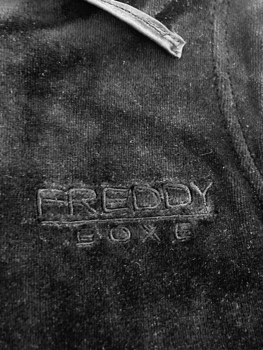 Colete mulher veludo com capuz Freddy Boxe