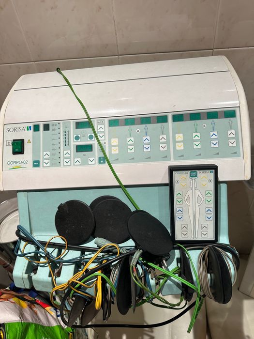 Máquinas  electroestimulacao e limpeza pele