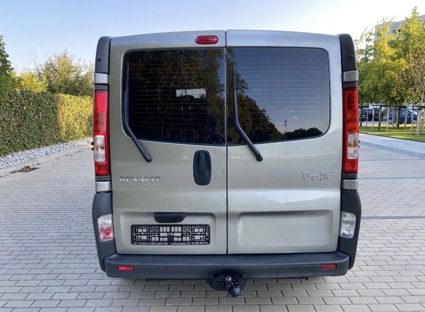 Renault Trafic 2011 2.5 CDTI L2H2 FAP
