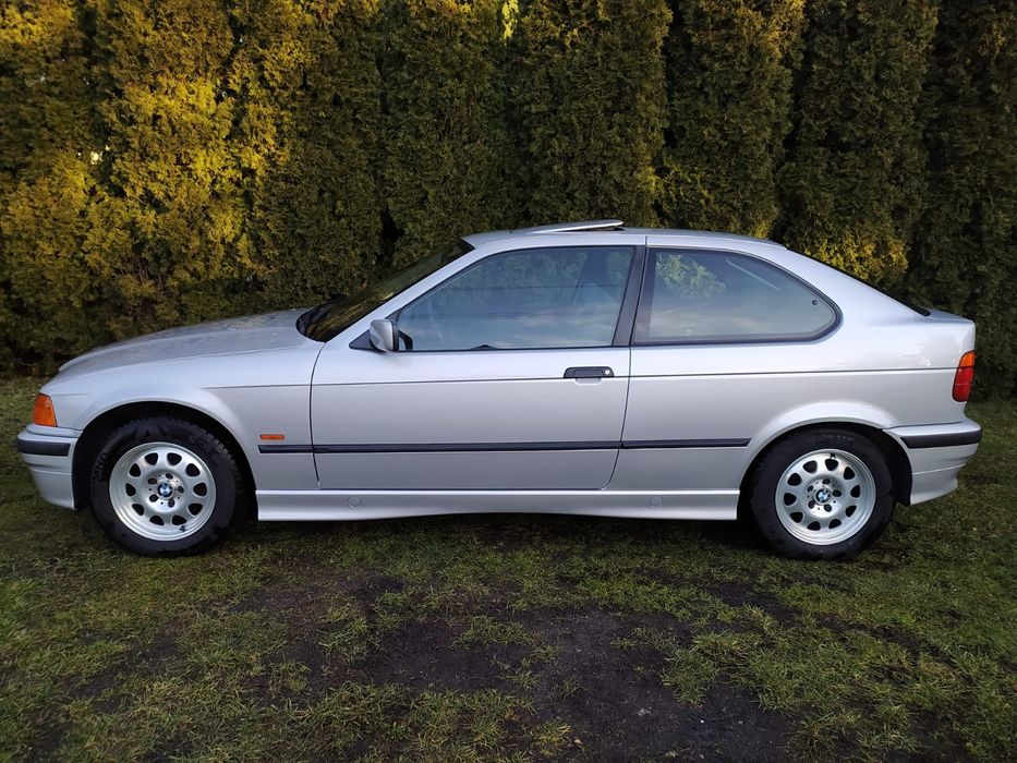 BMW E36 Compact 316 iA automat oryginał 100 tyś. Km z Niemiec Klasyk